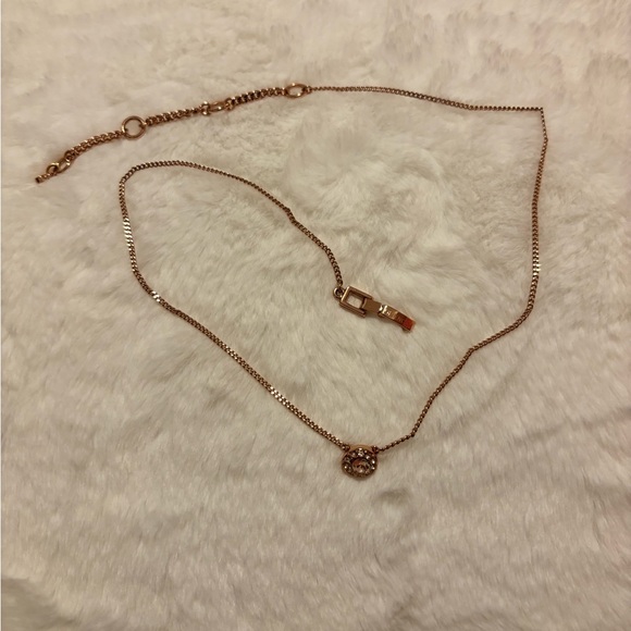 Givenchy Rose Gold Necklace - Picture 3 of 4